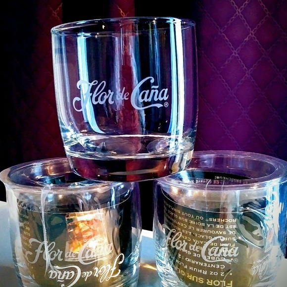 6 High quality Flor de Cana original glasses.